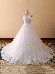 Gorgeous Long Ball Gown Tulle Lace V-Neck Backless Wedding Dresses