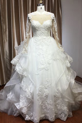 Long Tulle Lace Appliques Ruffles Ball Gown Wedding Dresses with Long Sleeve