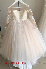 Boho Long Sleeves Lace Flower Girl Dresses
