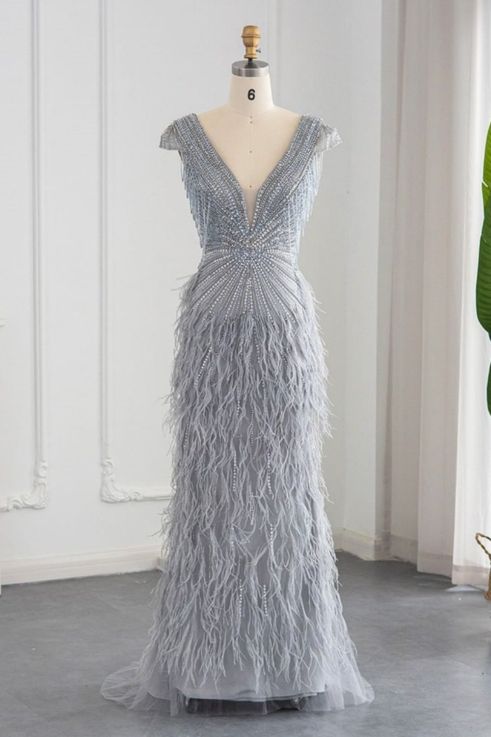Luxury Long Mermaid V-neck Beading Formal Prom Dresses