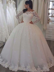 Elegant Long Ball Gown Bateau Lace Tulle  Wedding Dresses with Sleeves