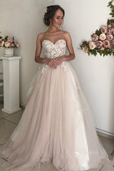 Elegant Long Sweetheart Sleeveless A-Line Tulle Wedding Dresses