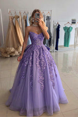 Long Sweetheart Tulle Lace Ball Gown Prom Dresses with Bow