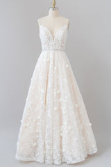 Long V-neck Appliques Lace A-line Tulle Open Back Wedding Dress