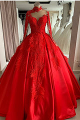 Red Sweetheart Long Sleeve Appliques Lace Ball Gown Prom Dresses