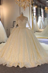 Shinny Long Sleeves Ball Gown Sweetheart Wedding Dresses with Beading