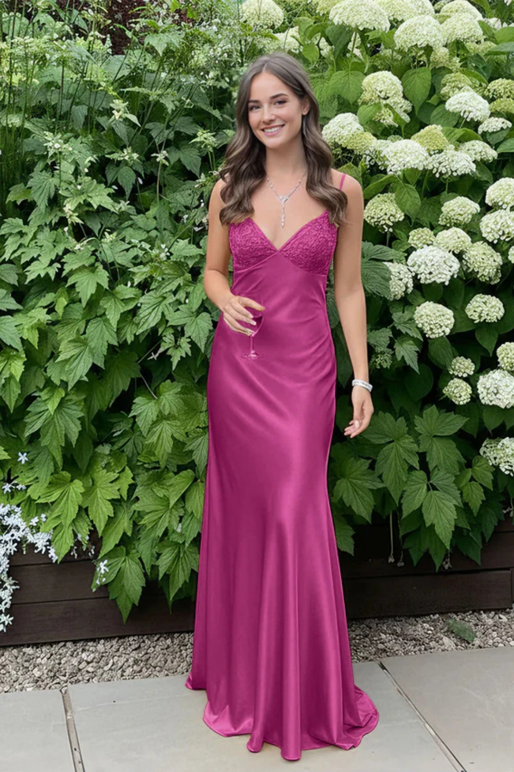Simple Spaghetti Straps V-neck Sheath Satin Prom Dress