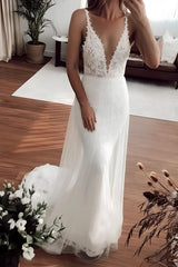 White Long Mermaid V-neck Brush Train Lace Tulle Sleeveless Wedding Dresses
