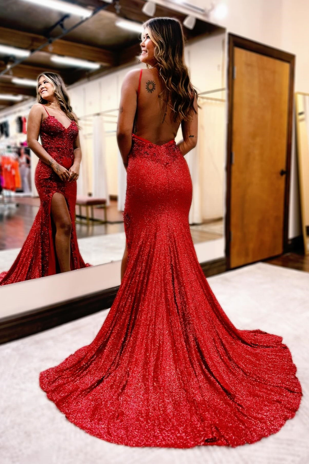 Sexy Long Mermaid V-neck Sequined Backless Prom Dress with High Split