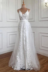 Elegant Long A-line V-neck Lace Open Back Wedding Dress with Slit